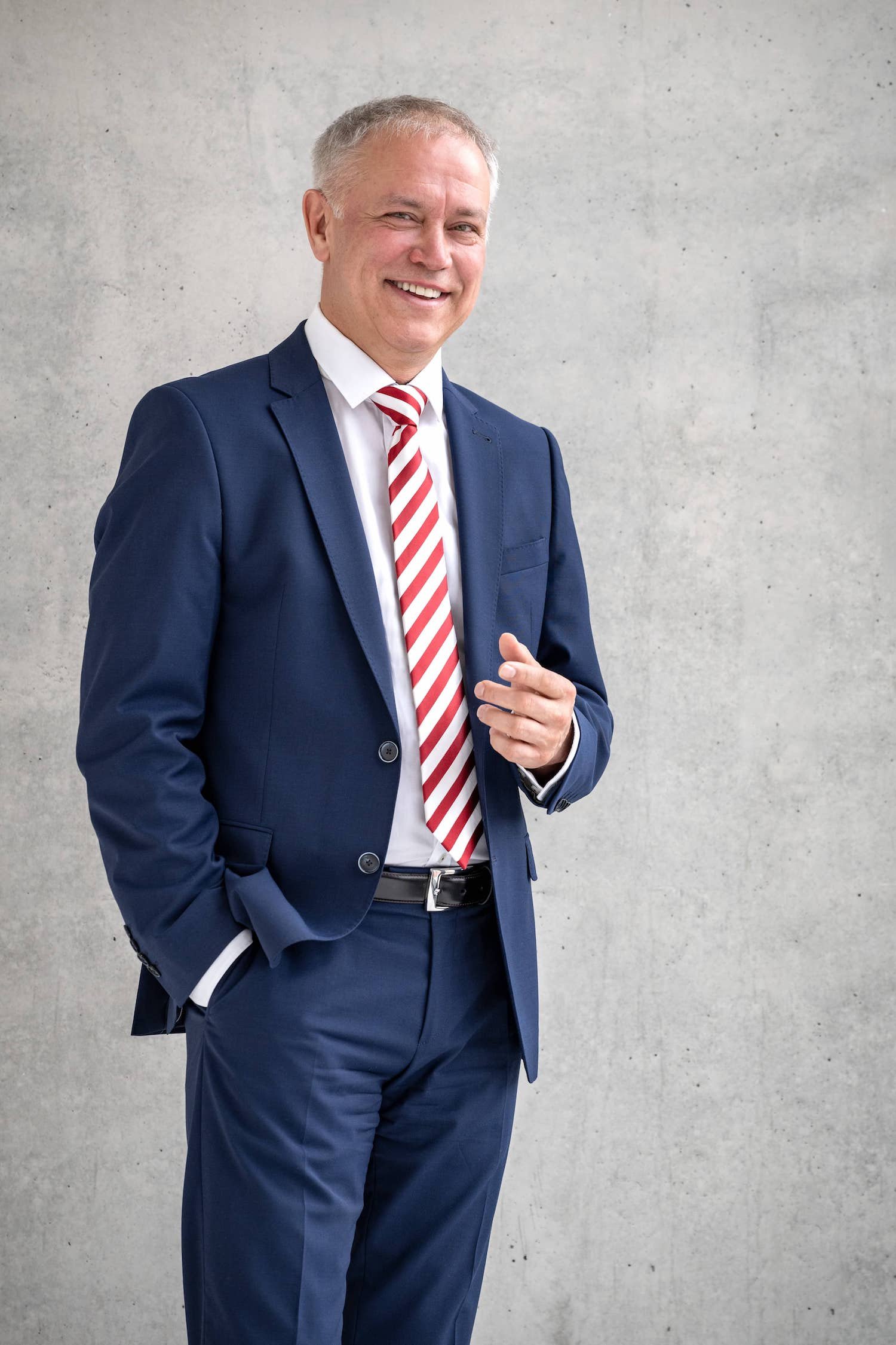 Immobilienmakler Michael Urban – Hochformat